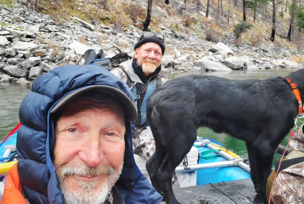 Todd and the Texas Yeti on the Middle Fork in November